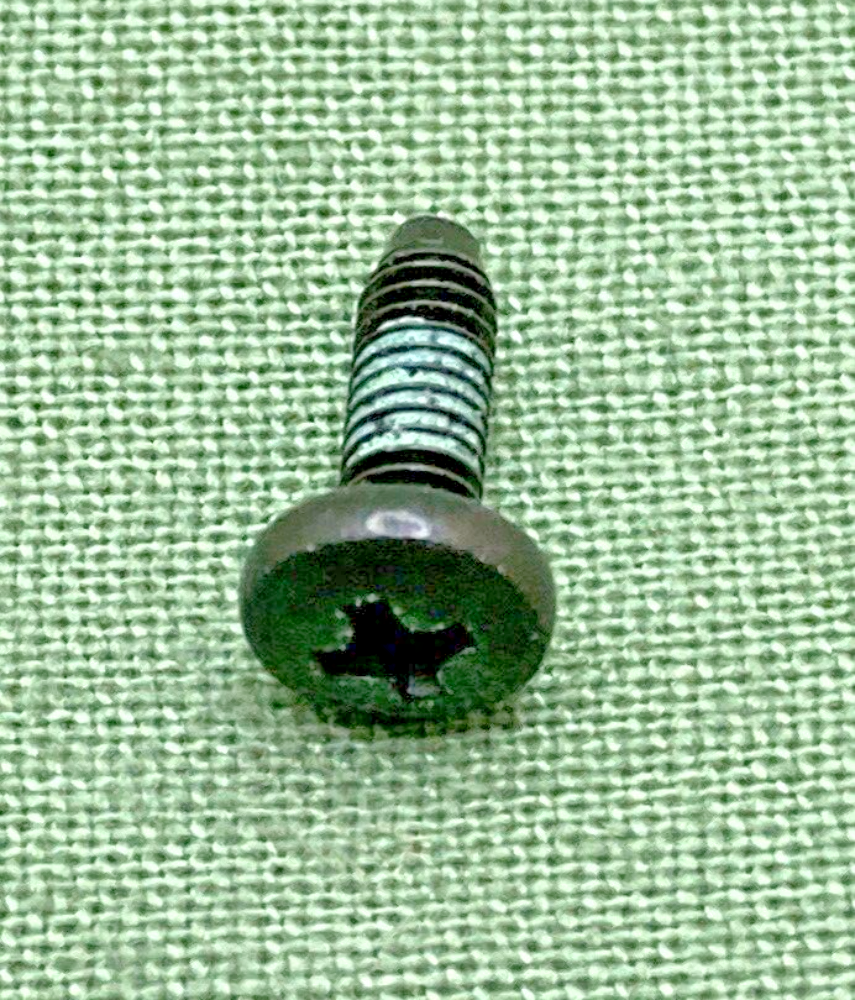 NEW GENUINE HONDA 90107-GC8-000 SCREW, PAN (2.3X7)