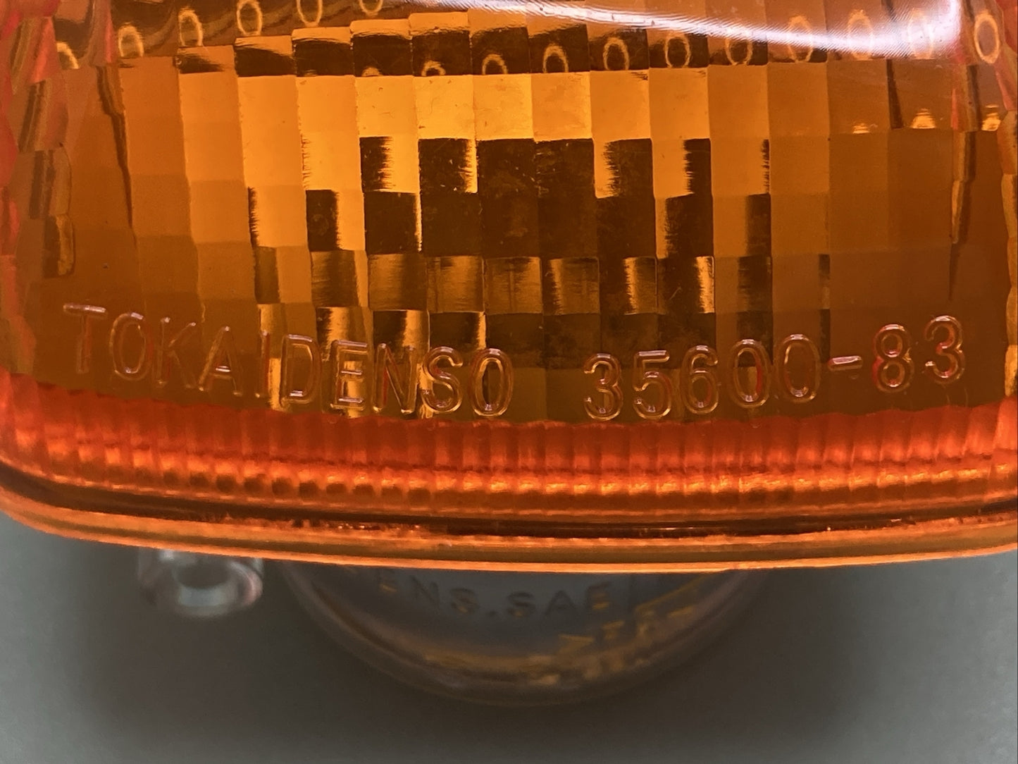 NEW TOKAIDENSO 35600-83 Turn Signal Right HOUSING Suzuki TL1000S 97-01