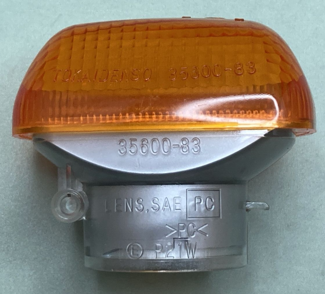 NEW TOKAIDENSO 35600-83 Turn Signal Right HOUSING Suzuki TL1000S 97-01