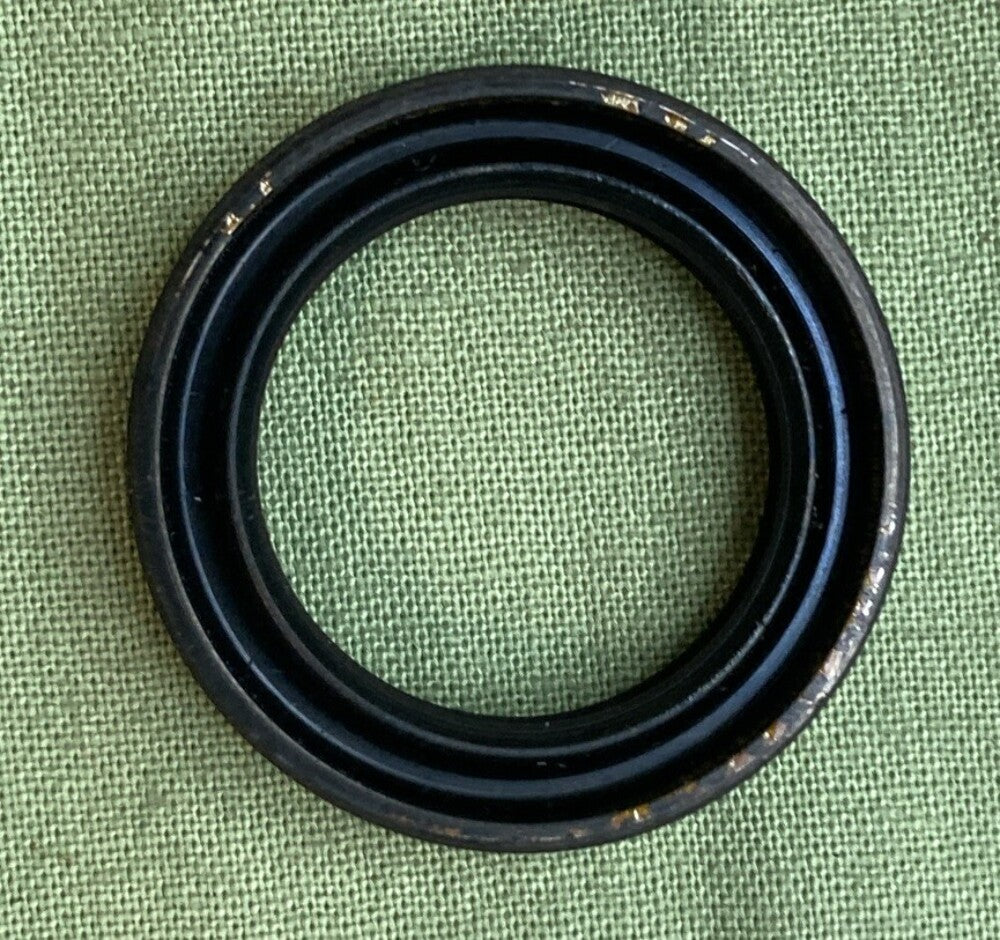 NEW GENUINE HONDA 91261-KS7-831 DUST SEAL (18X25X5)