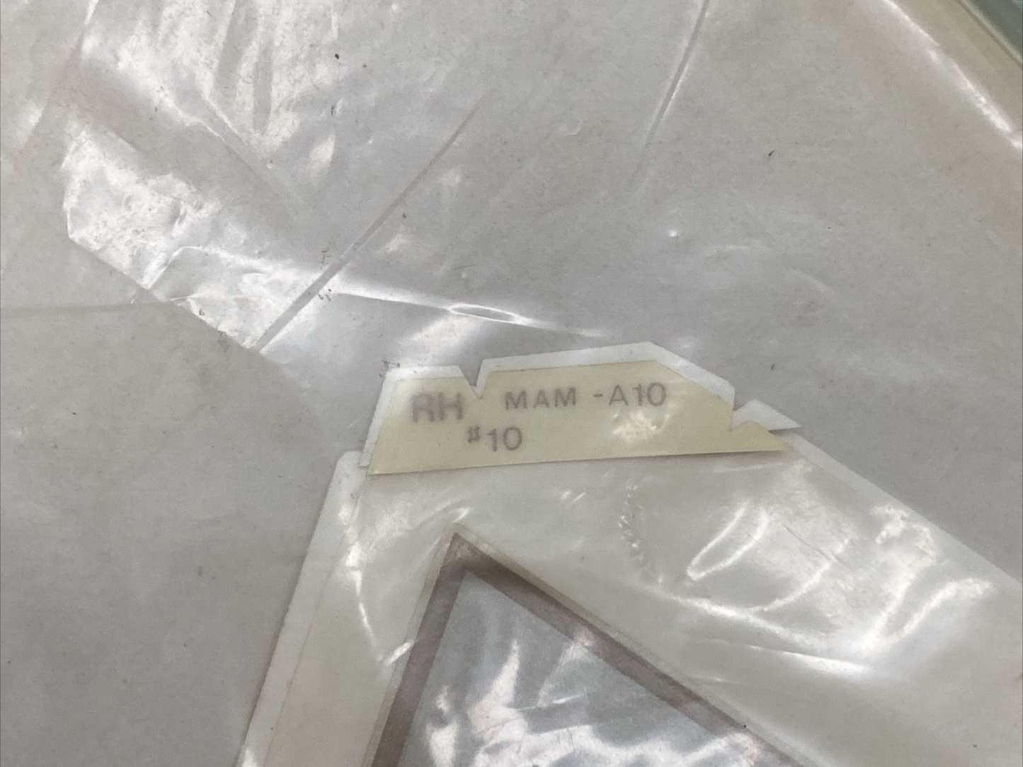 NEW GENUINE HONDA 87117-MAM-A10ZA Stripe, Right Saddlebag  (Glacier White Pearl)