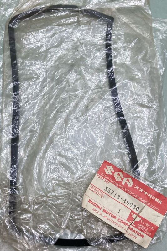 NEW GENUINE SUZUKI 35713-49030 Gasket, Rear Combination Lamp Lens