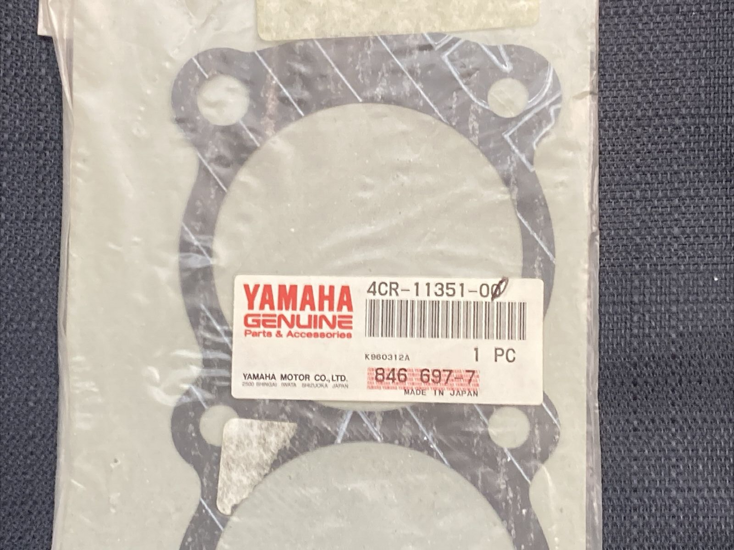NEW GENUINE YAMAHA 4CR-11351-00  CYLINDER GASKET FJ1100 FJ1200
