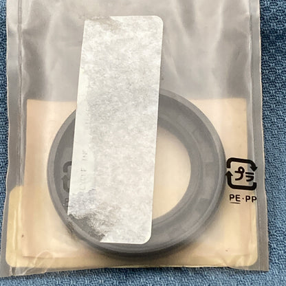 NEW GENUINE HONDA 91201-371-005 CRANKSHAFT Oil Seal (35X55X8)