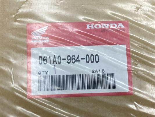 NEW GENUINE HONDA 061A0-964-000 GASKET SET