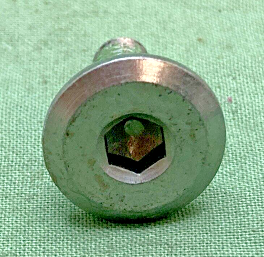 NEW GENUINE HONDA 90105-KS6-700 DISK BOLT