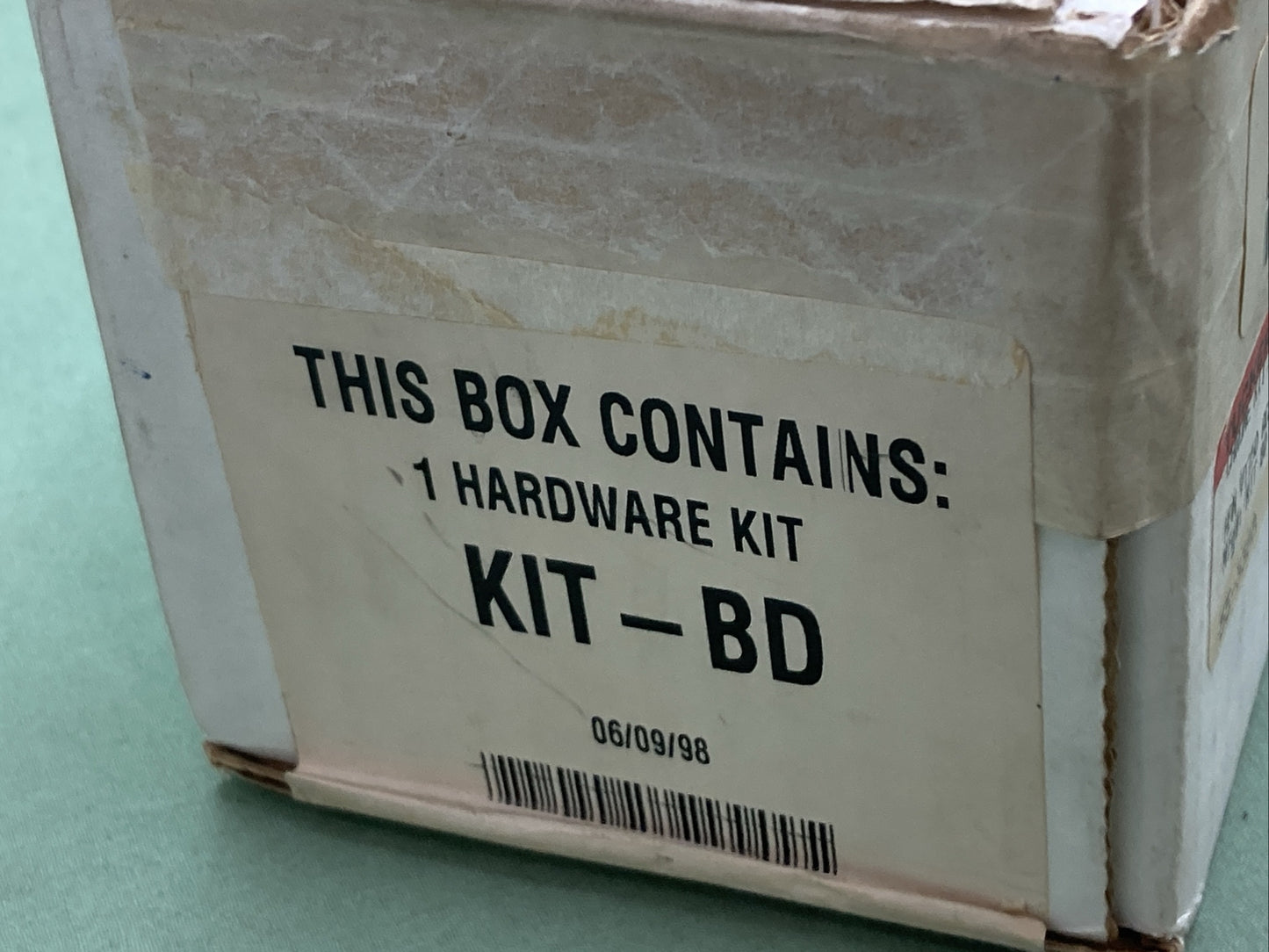 NEW REPLACES HONDA 55-3388 MOUNTING KIT, WINDSHIELD VT750