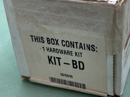 NEW REPLACES HONDA 55-3388 MOUNTING KIT, WINDSHIELD VT750