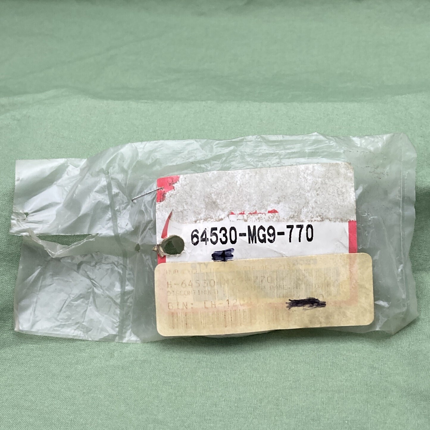 NEW GENUINE HONDA 64530-MG9-770 BASE, R. MIRROR