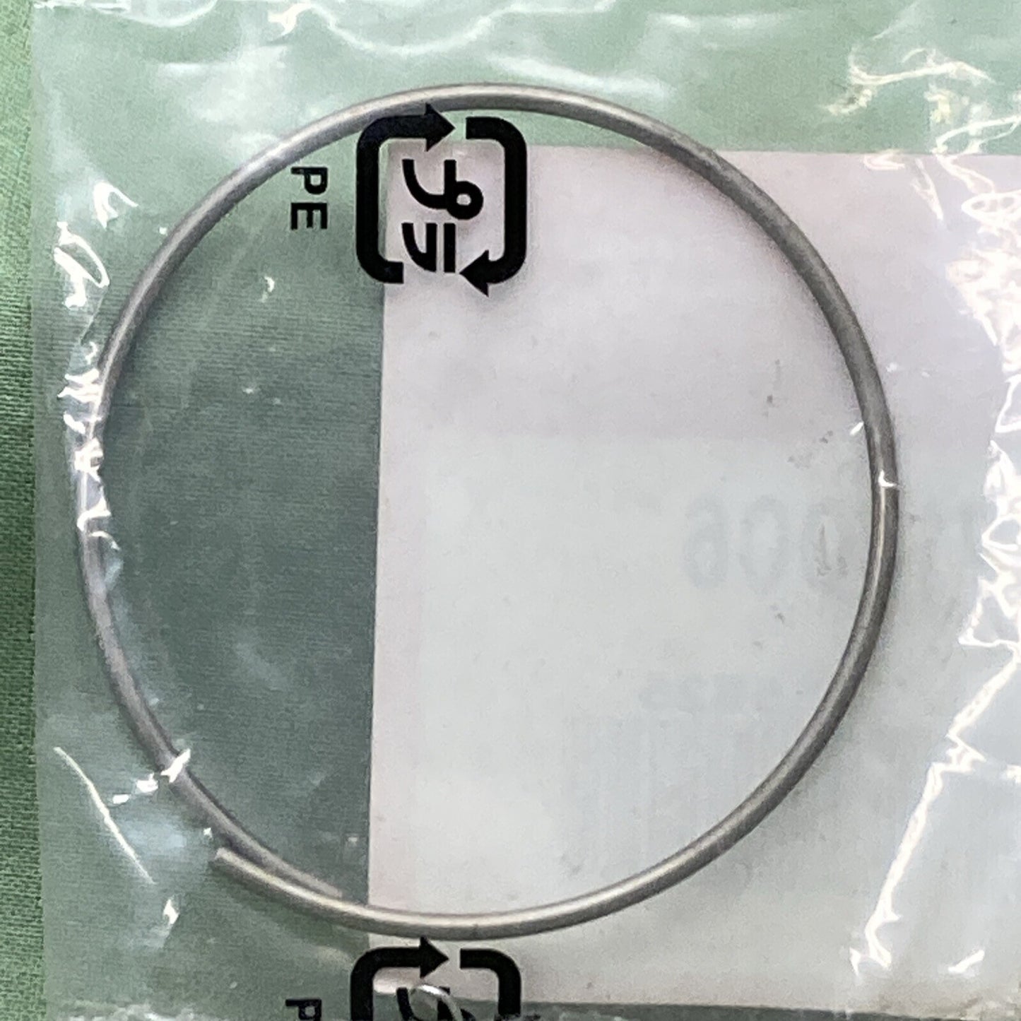 QTY 2 NEW GENUINE HONDA 43218-371-006 FRONT BRAKE CALIPER Clip, Dust Cover