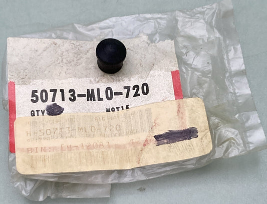 NEW GENUINE HONDA 50713-ML0-720 Cap, Step Holder End