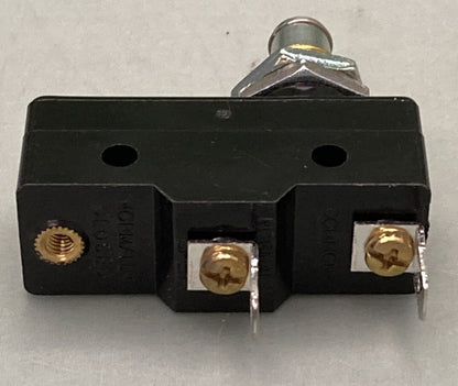 NEW GENUINE PETERBILT E47BMT04Y1 SWITCH-CLUTCH