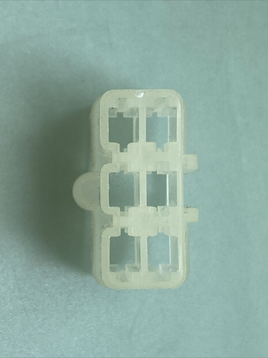 NEW IN LINE CN1325 CONNECTOR SHELL ELEC 6 WAY