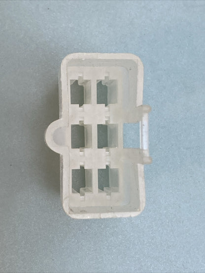 NEW IN LINE CN1325 CONNECTOR SHELL ELEC 6 WAY
