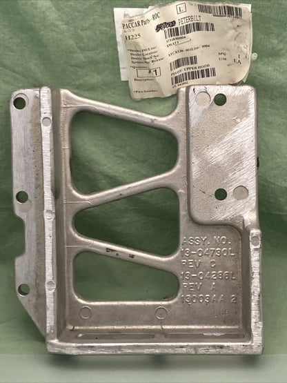 NEW GENUINE PACCAR 13-04286L UPPER HOOD PIVOT LEFT FOR PETERBILT