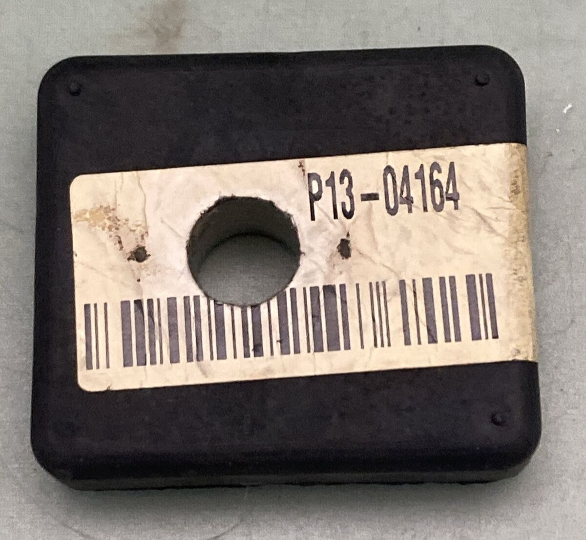 NEW REPLACES PETERBILT 13-04164 Square Hood Bushing