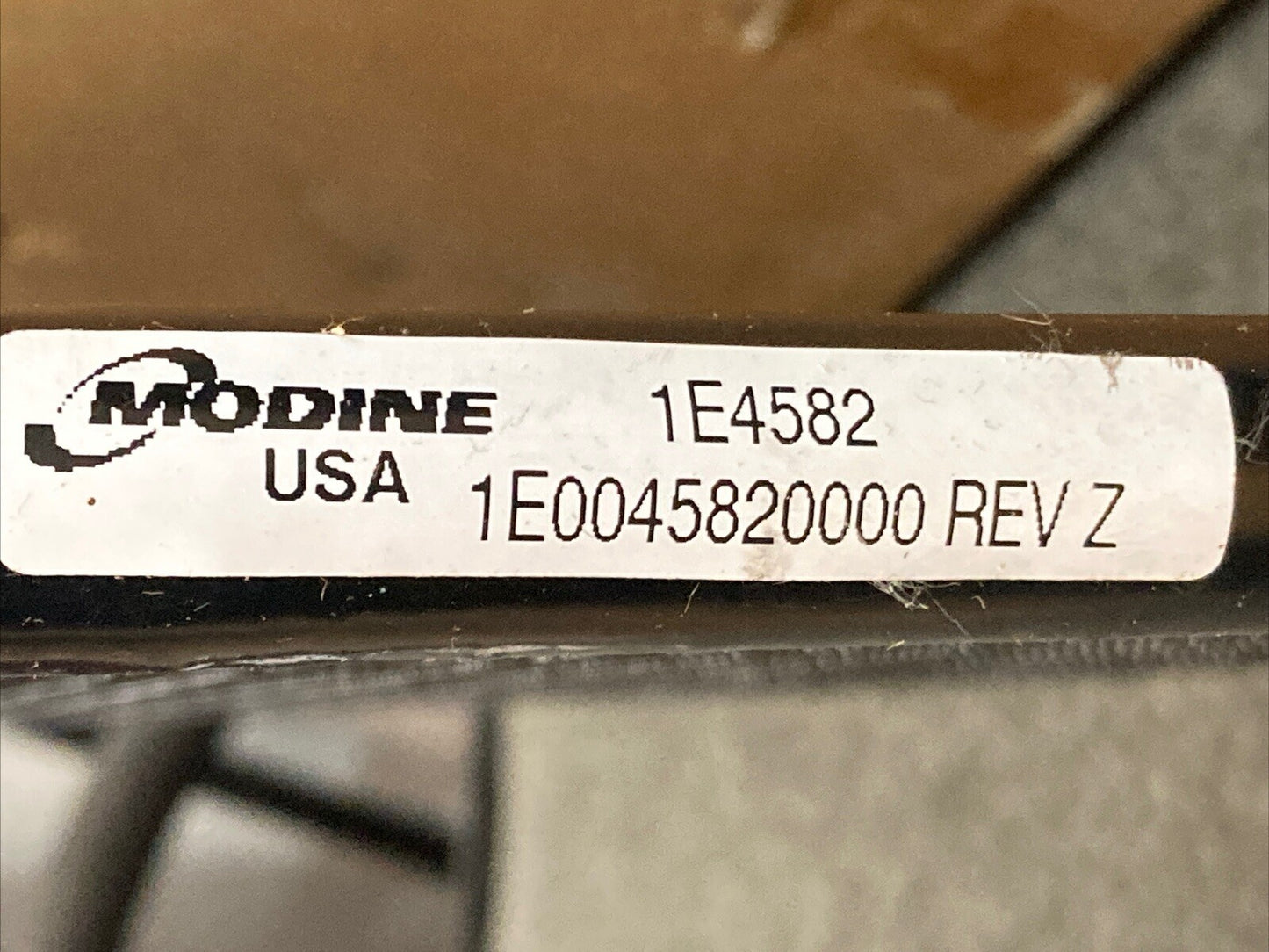 NEW GENUINE MODINE 1E4582 A/C Condenser Peterbilt 04-1416