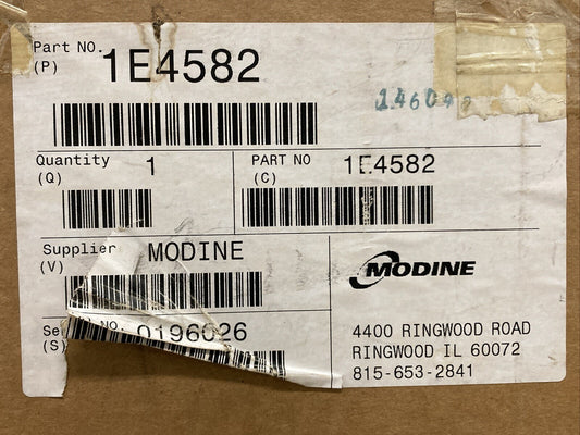 NEW GENUINE MODINE 1E4582 A/C Condenser Peterbilt 04-1416