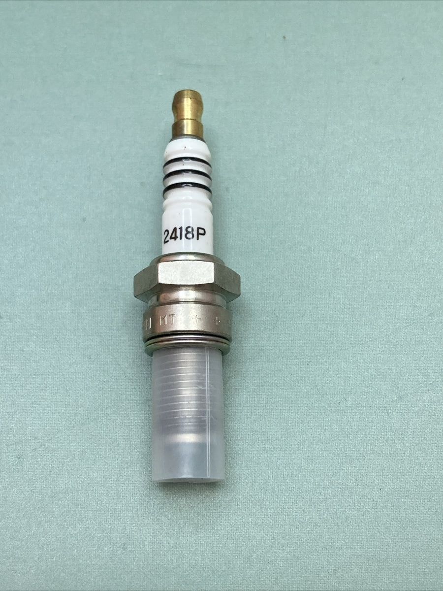 QTY 2 NEW ACCEL 2418P U-GROOVE SPARK PLUGS