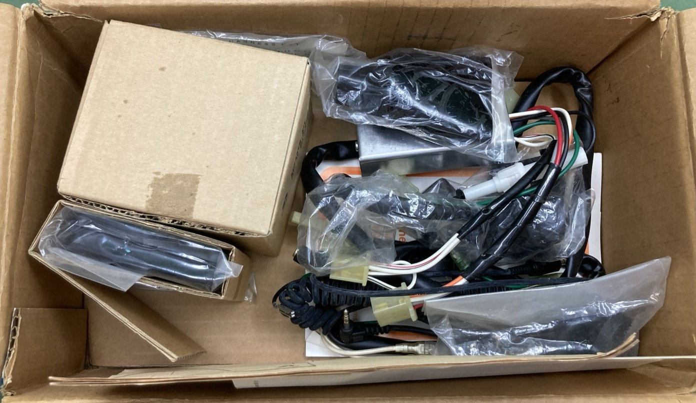 NEW GENUINE CLARION HONDALINE 08118-GN250 TAPE CASSETTE MUSIC PAK AUDIO AMP