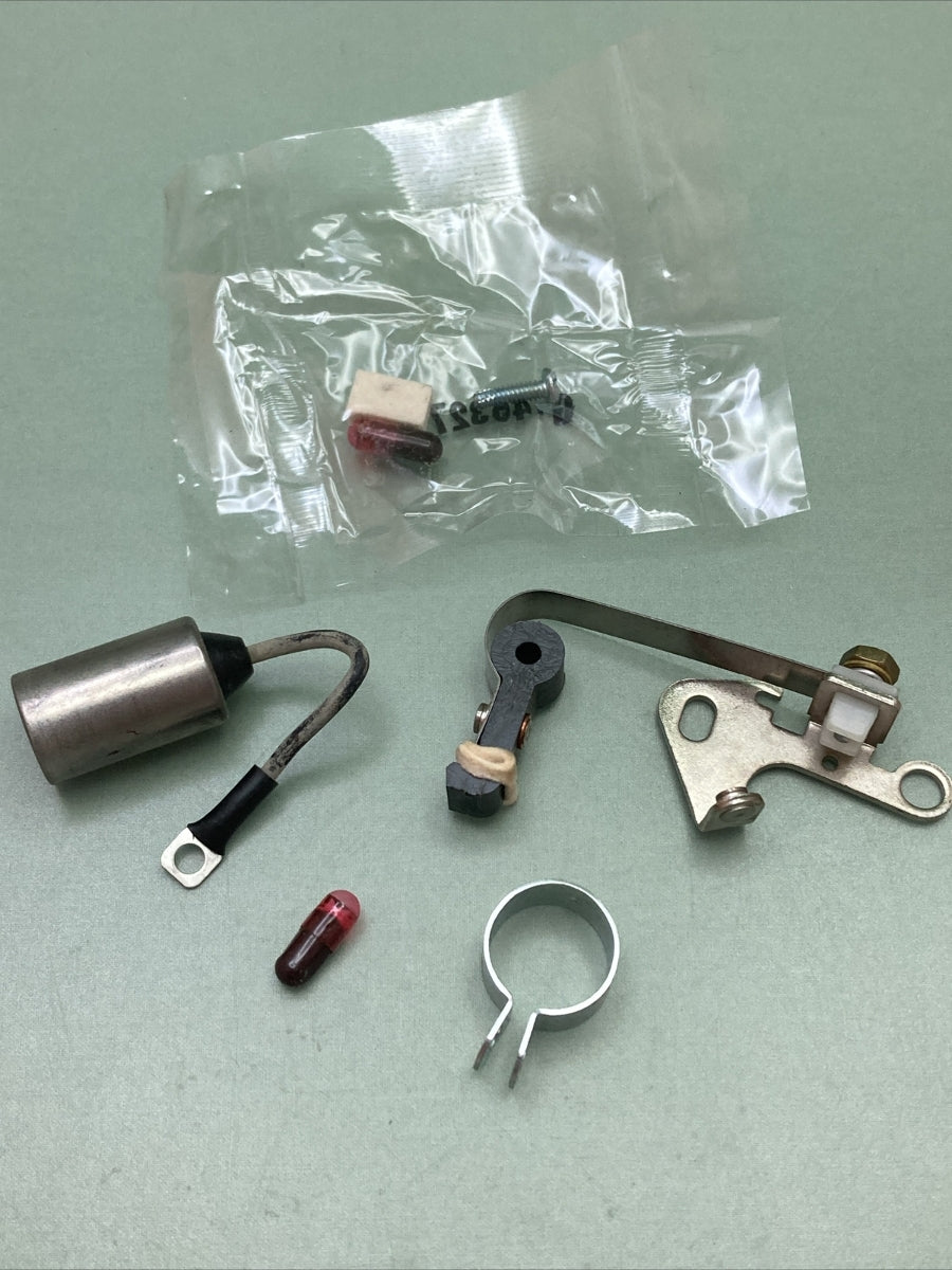 NEW ACCEL 8402 TUNE-UP KIT M28379