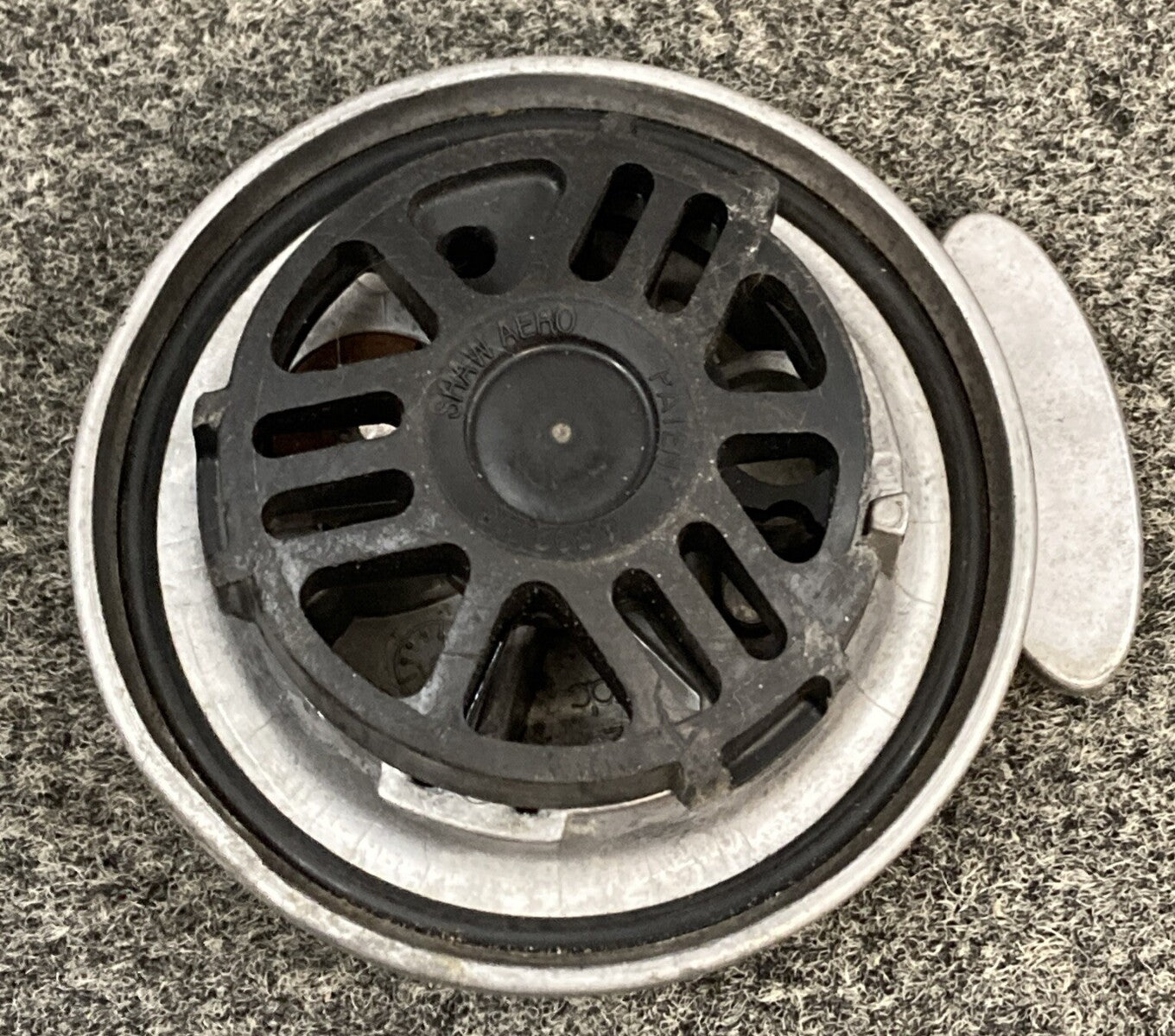 RIG TOUGH 6405002 NON LOCKING FUEL CAP