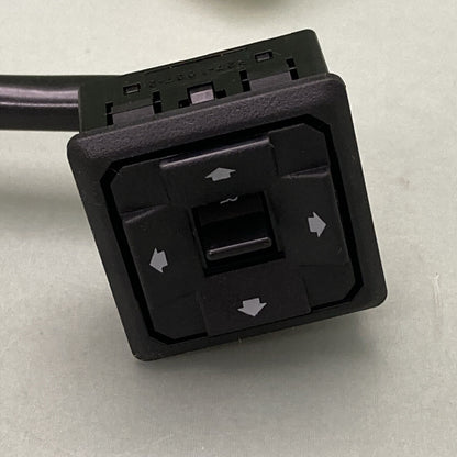 NEW GENUINE PACCAR P27-1037-2 SWITCH MIRROR