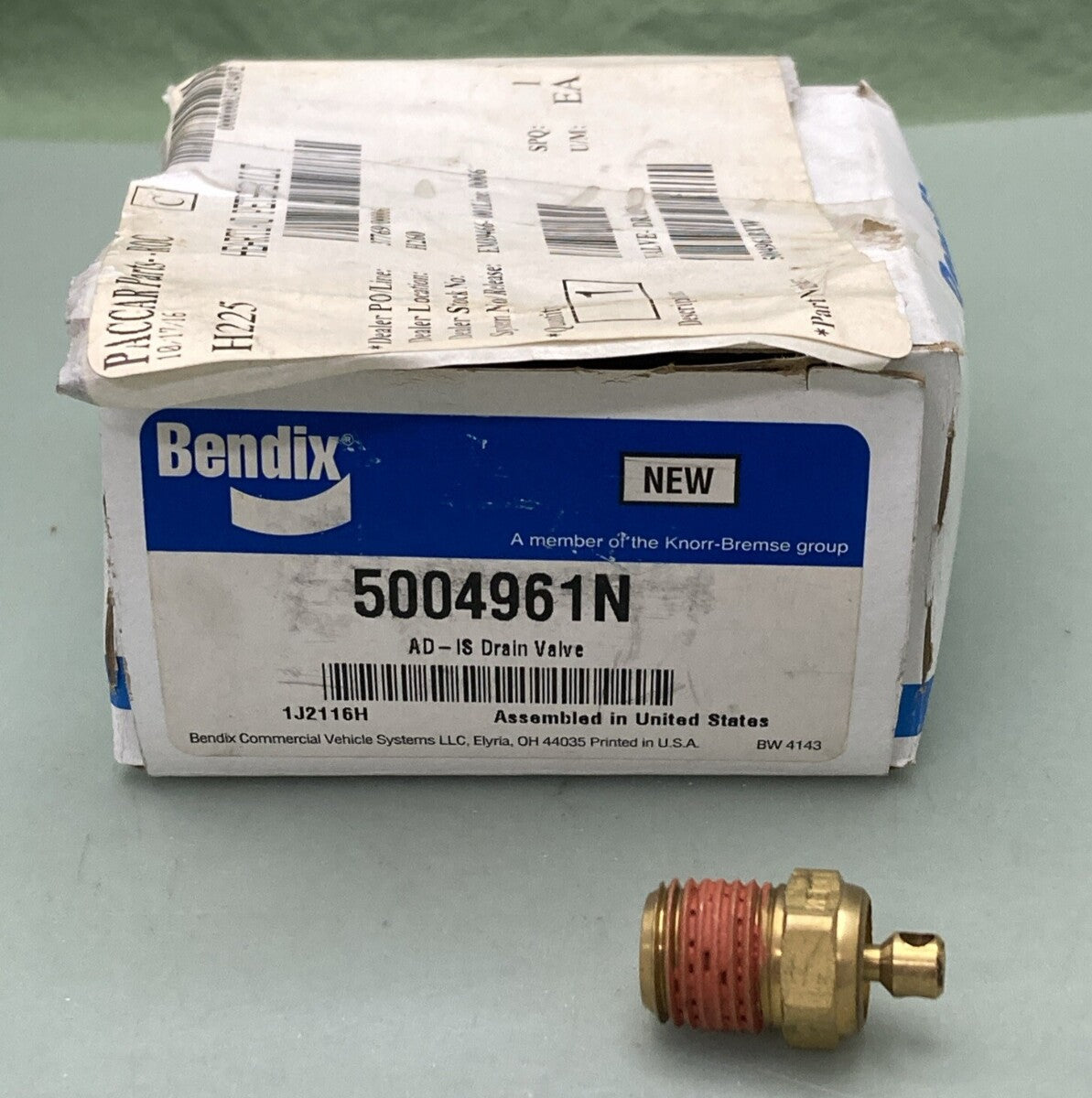 NEW GENUINE BENDIX 5004961N AD-18 DRAIN VALVE