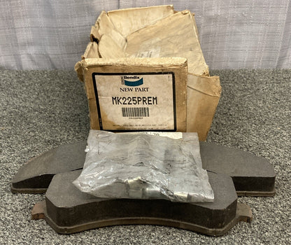 NEW GENUINE BENDIX MK225PREM BRAKE PADS