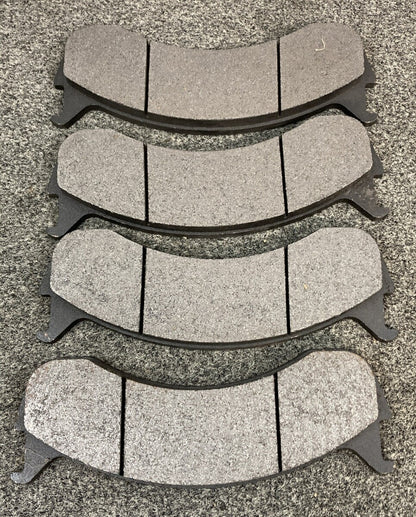 NEW GENUINE BENDIX MKD786A DISC BRAKE PAD SET NO CLIPS