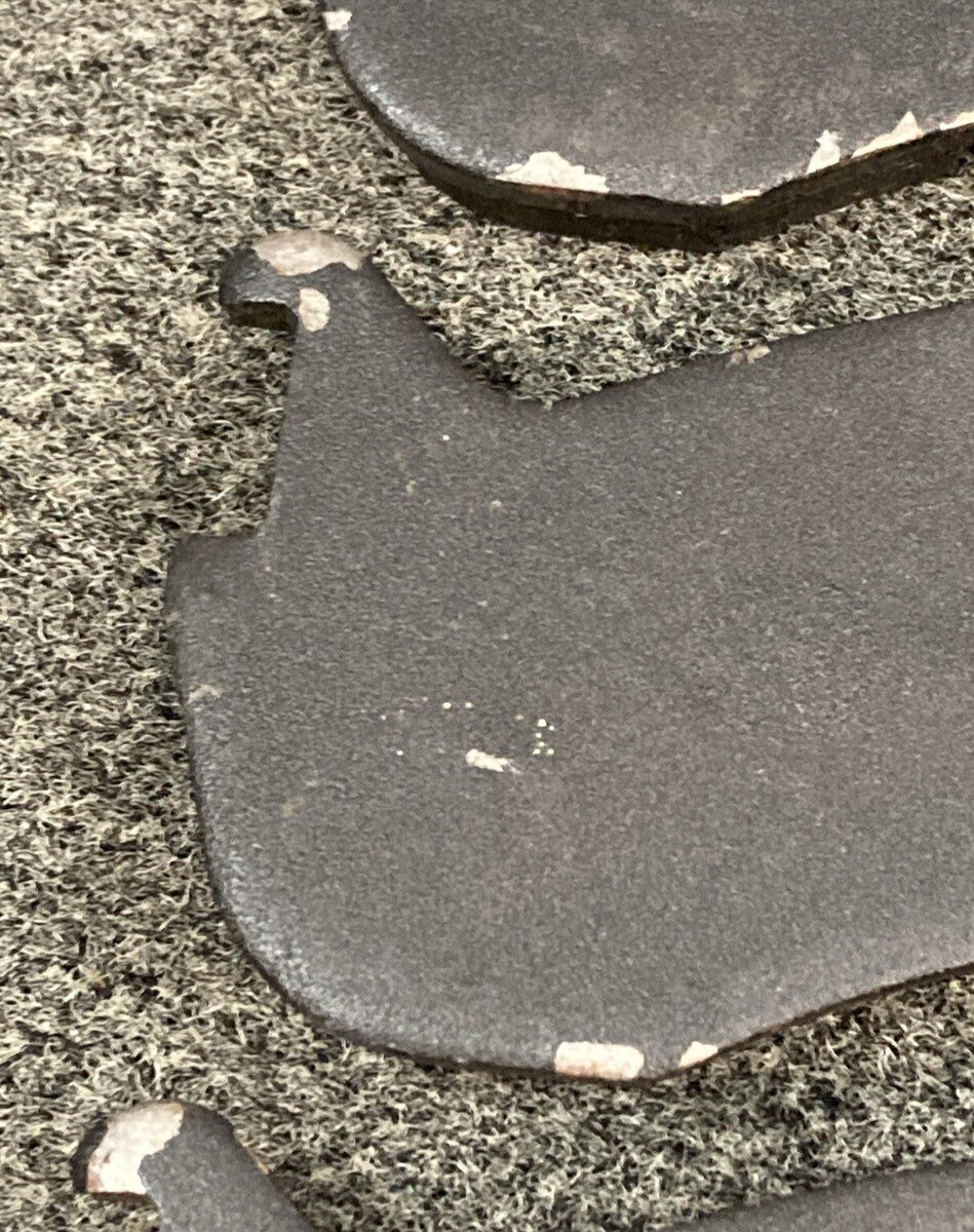 NEW GENUINE BENDIX MKD786A DISC BRAKE PAD SET NO CLIPS