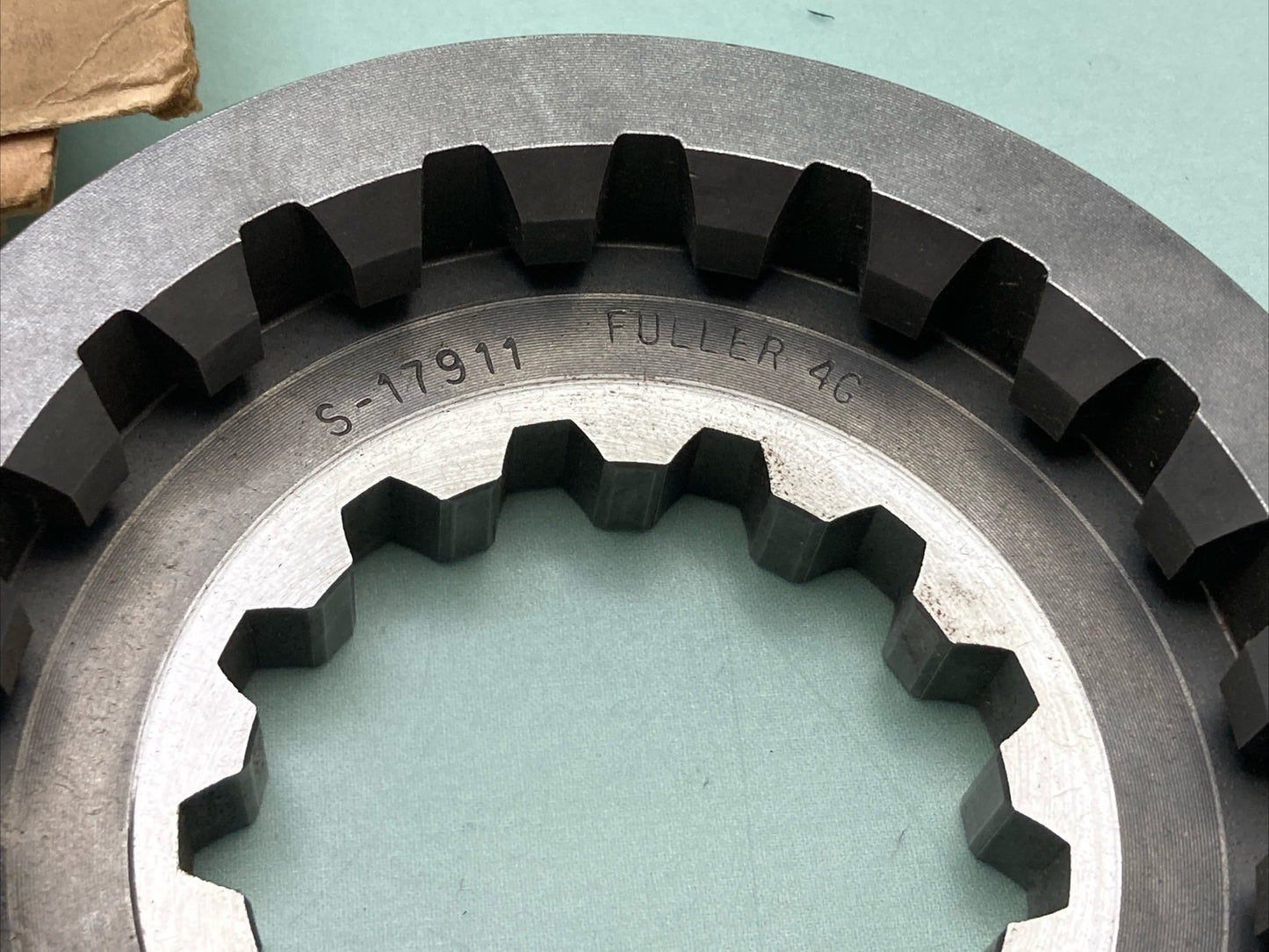 NEW EATON FULLER 17911 COUPLER MAIN SHAFT