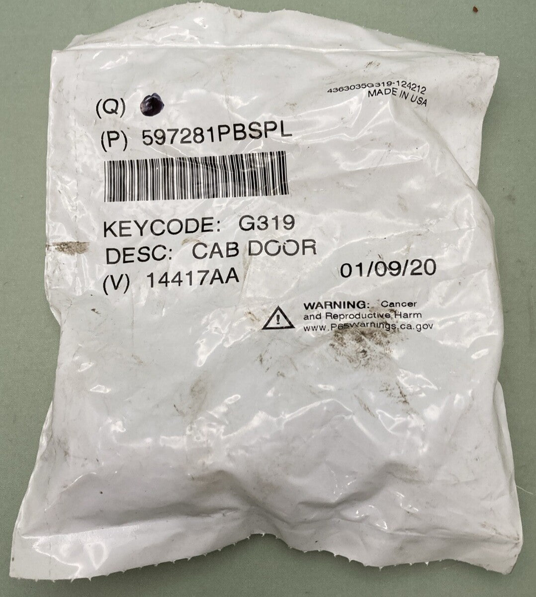 NEW REPLACES PETERBILT 597281PBSPL KITCYL & KEY CAB DOOR W/KEY