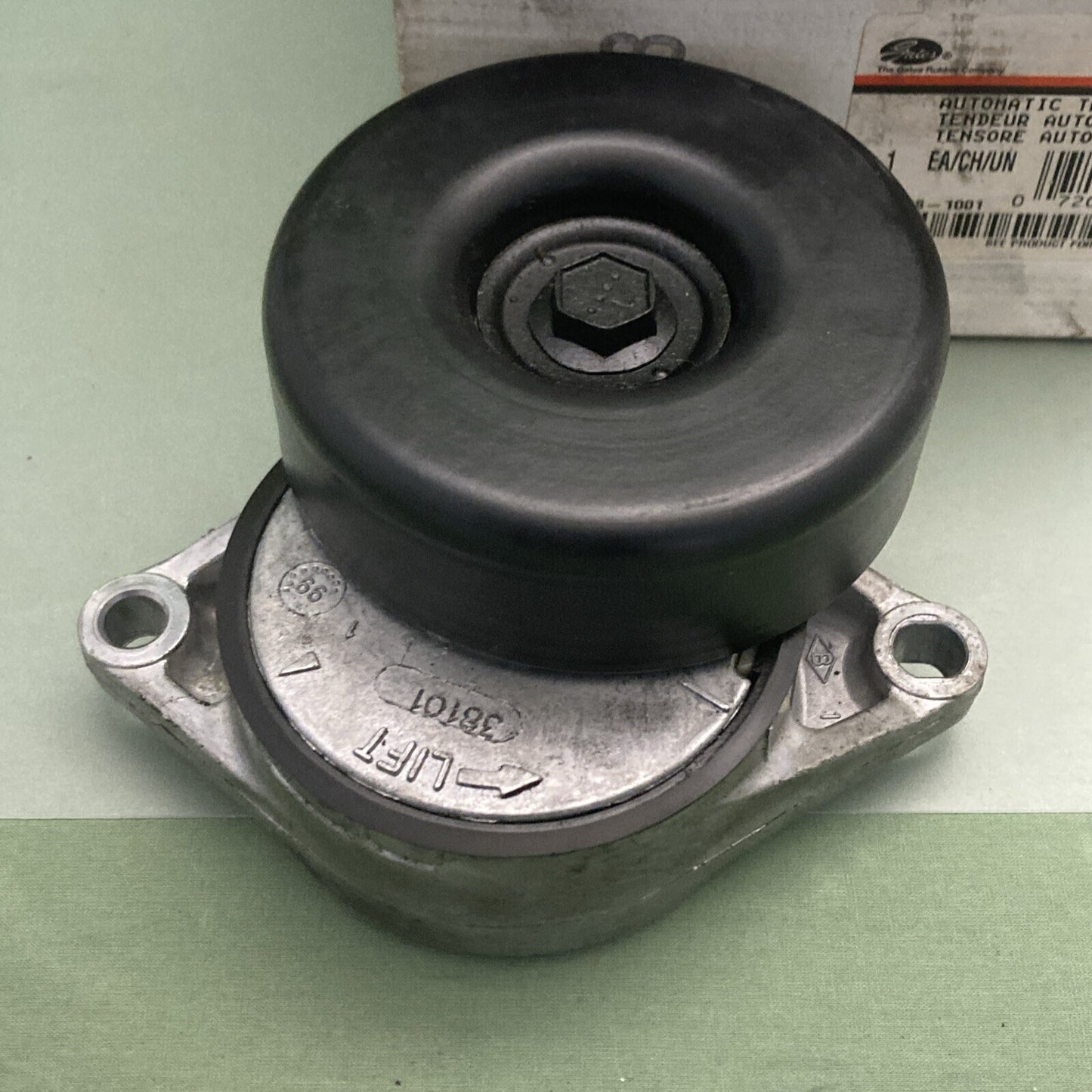 NEW GENUINE GATES 38101 AUTOMATIC TENSIONER