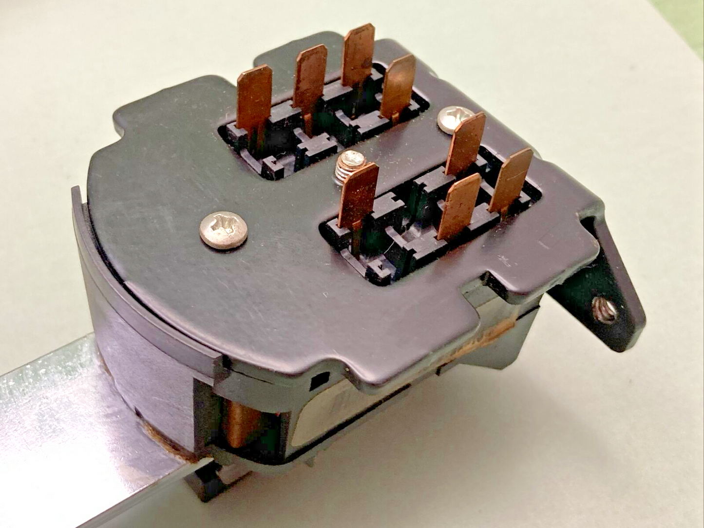 REPLACES FREIGHTLINER 01-4813-81 TURN SIGNAL SWITCH