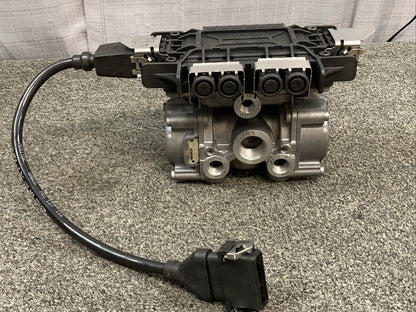 NEW MERITOR WABCO R955320 ABS VALVE AND ECU TCS2 ASSMY. KIT