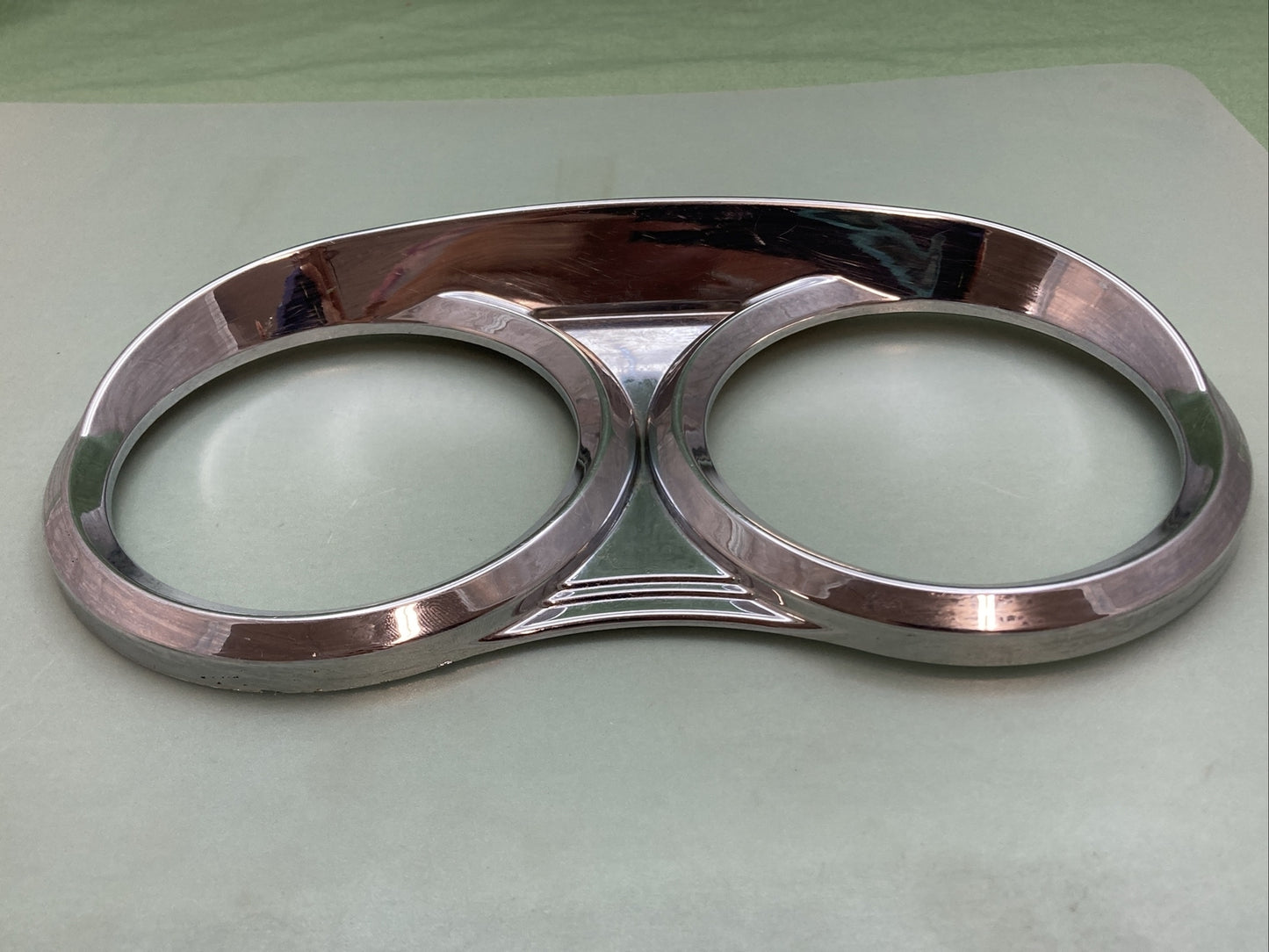 NEW GENUINE UP 41254 CHROME PLASTIC CENTER DUAL GAUGE COVER FOR PETERBILT