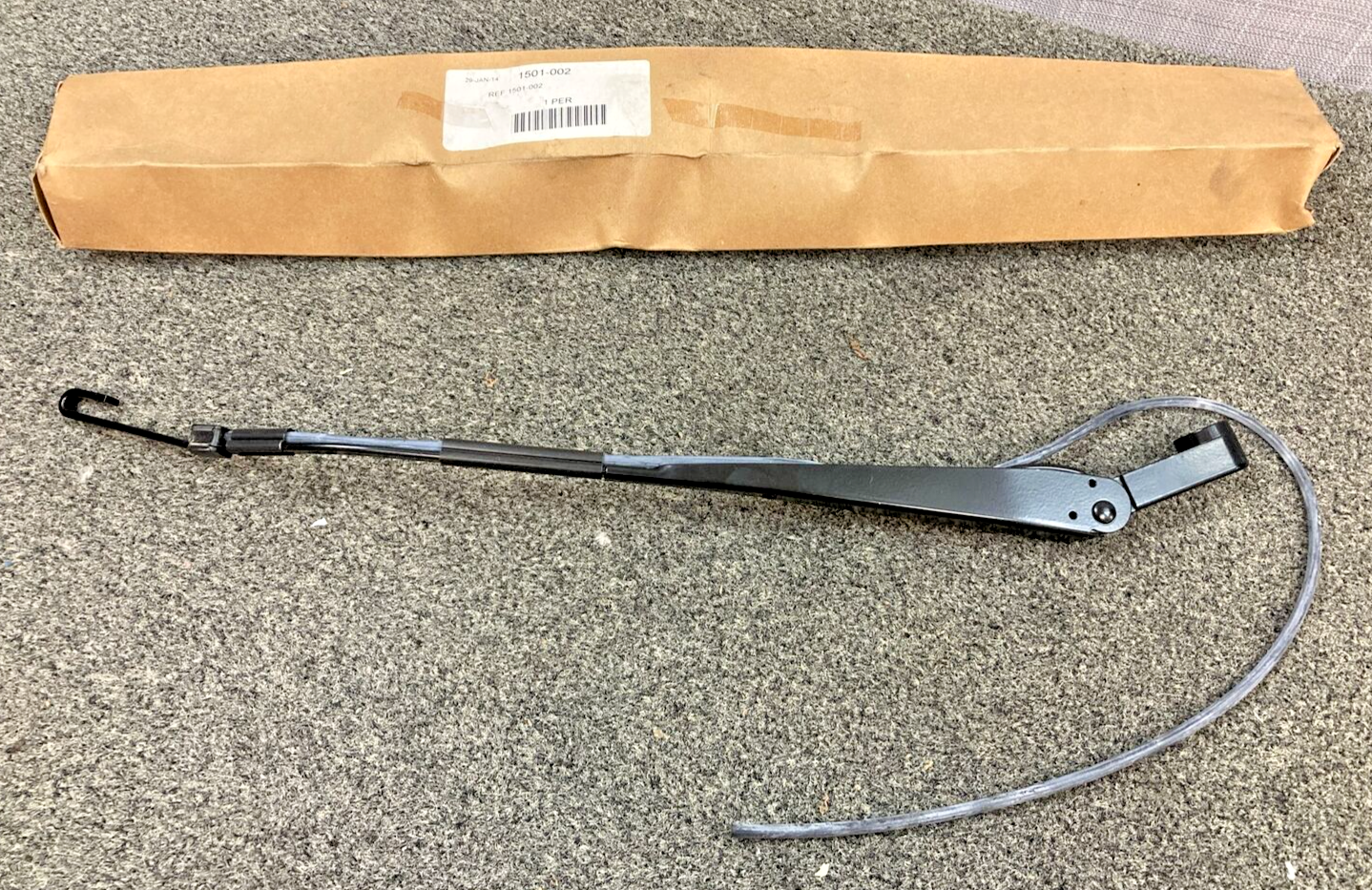 NEW REPLACES PACCAR 1501-002 WINDSHIELD WIPER ARM
