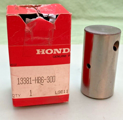 NEW GENUINE HONDA 13381-HB6-300 PIN, CRANK