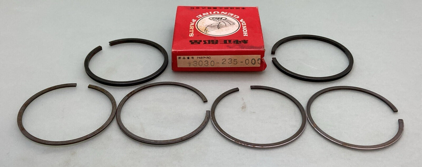 NEW GENUINE HONDA 13030-235-000 PISTON RING SET