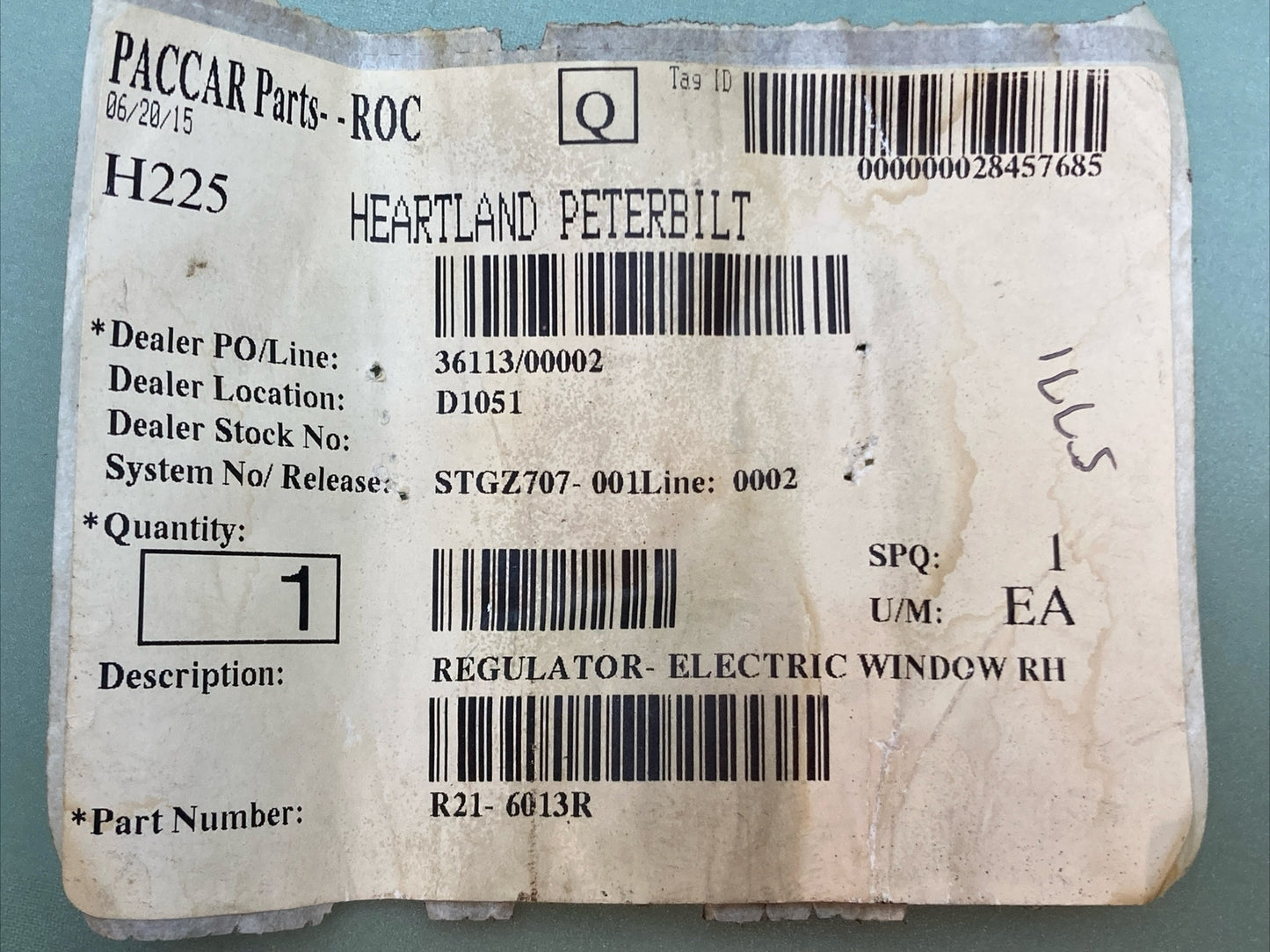 NEW GENUINE PACCAR R21-6013R PETERBILT RH ELECTRIC WINDOW REGULATOR
