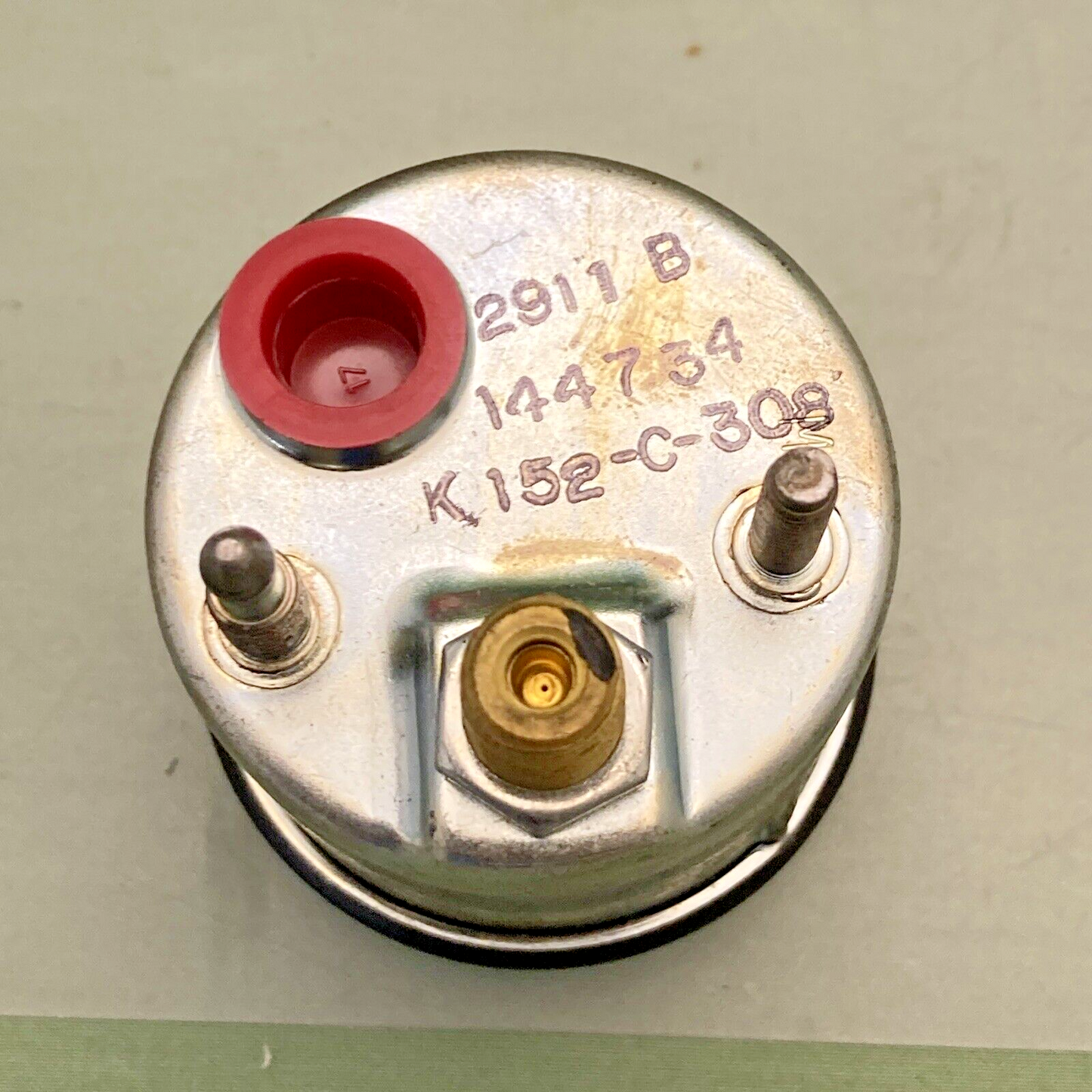 NEW GENUINE KENWORTH K152-306 OIL PRESSURE GAUGE