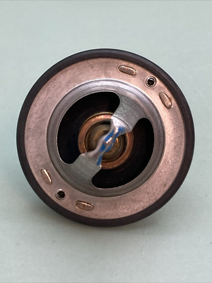 NEW GENUINE CUMMINS 3935811 180 DEGREE THERMOSTAT