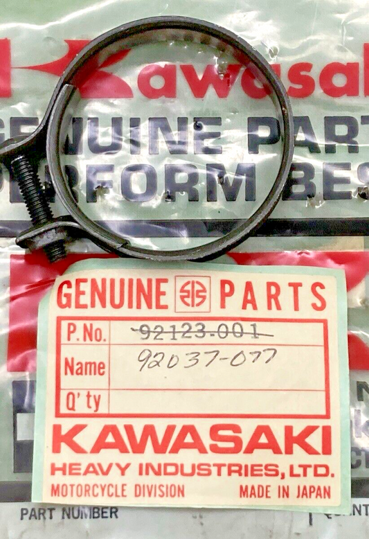 NEW GENUINE KAWASAKI 92123-001 HOLDER CLAMP