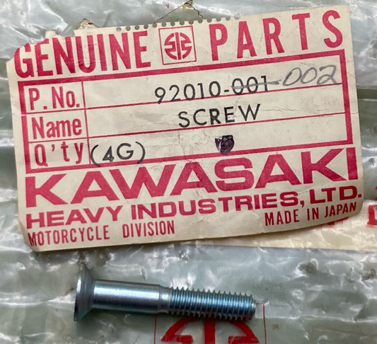 NEW GENUINE KAWASAKI 92010-001 SCREW 5X30.5