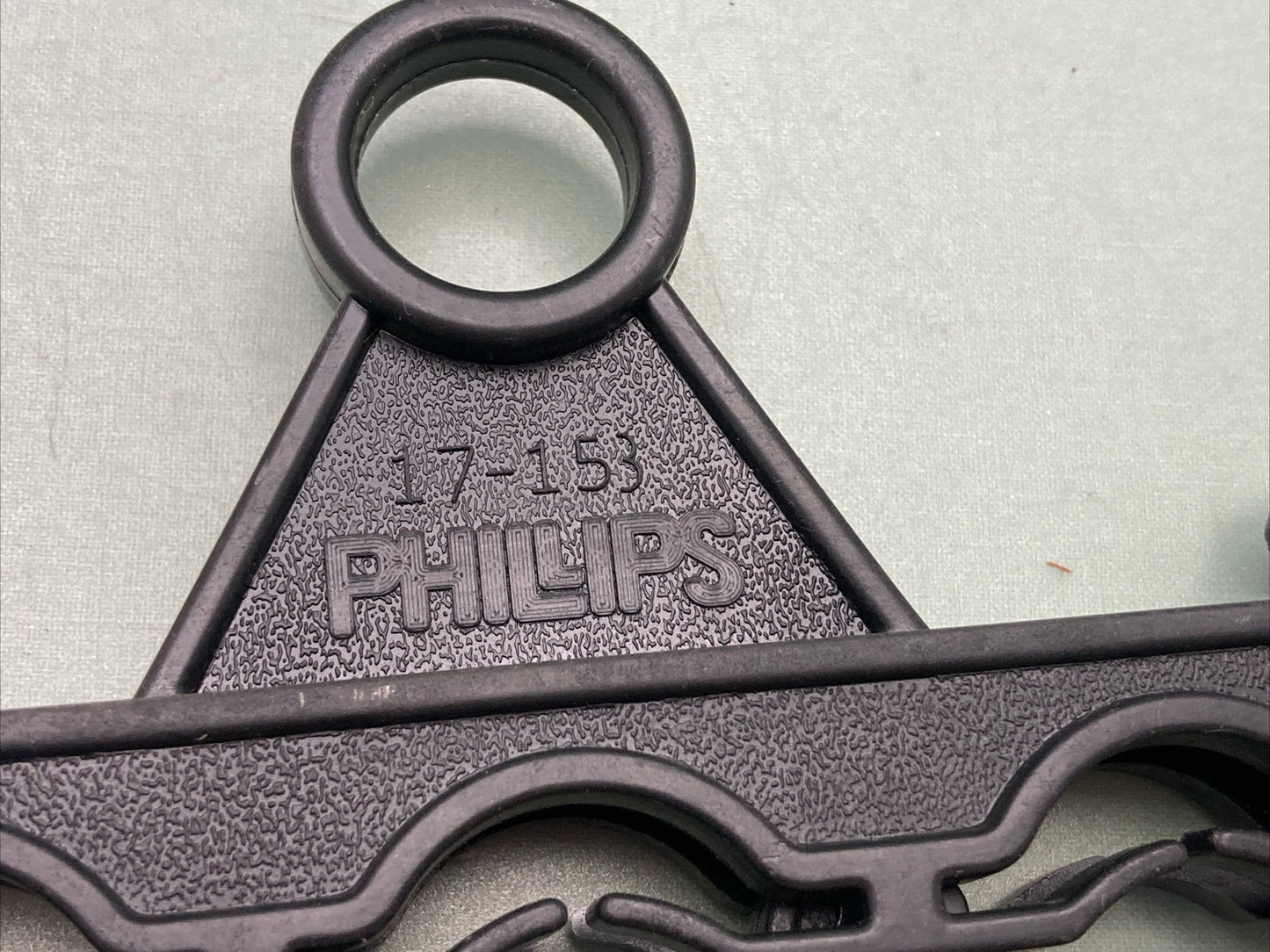 NEW PHILIPS 17-153 3-HOSE HOLDER, QWIK SNAP