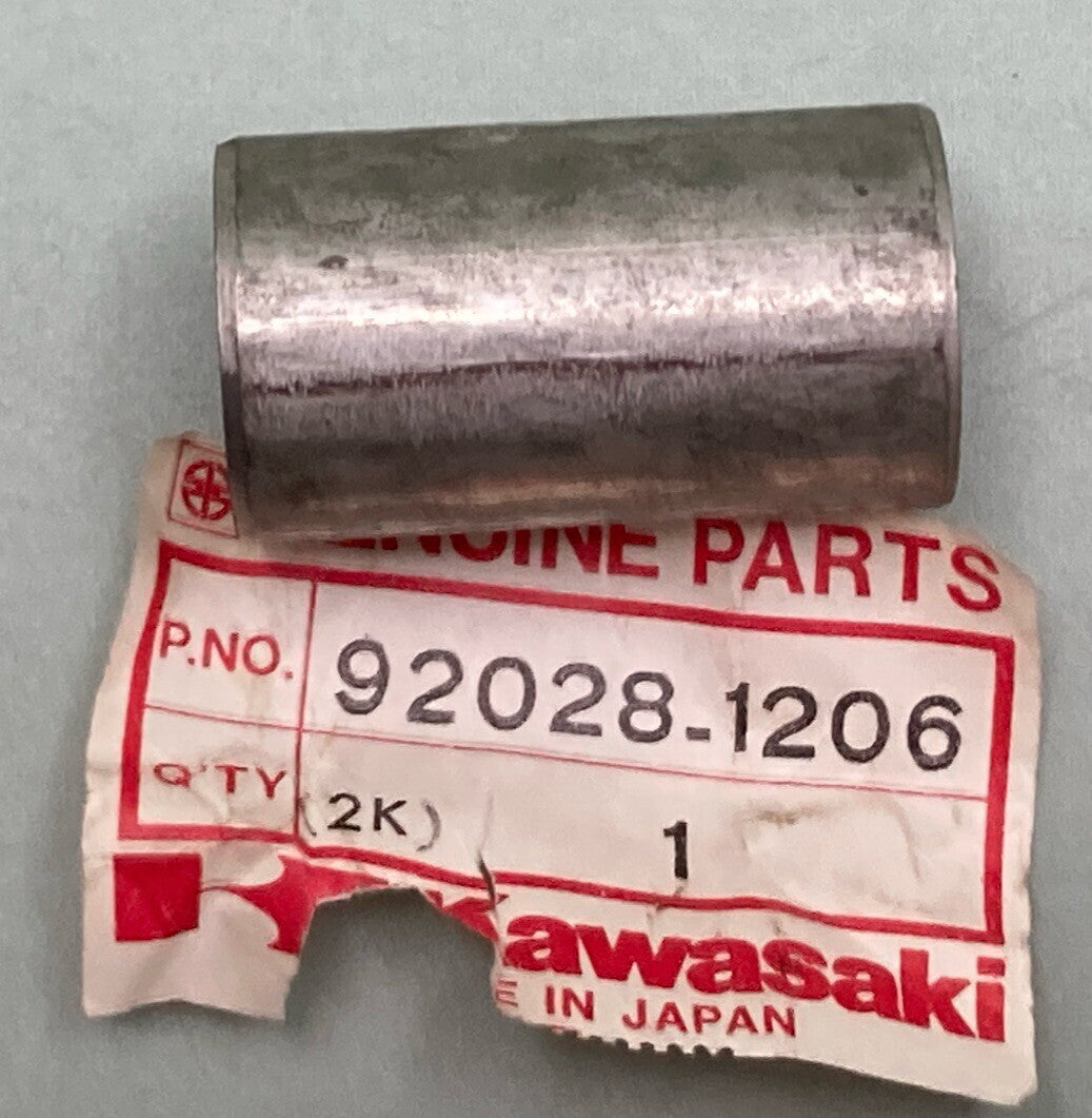 NEW GENUINE KAWASAKI 92028-1206 BUSHING,DIFFERENTIAL