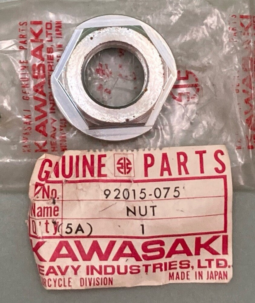 NEW GENUINE KAWASAKI 92015-075 NUT 18MM TRANSMISSION