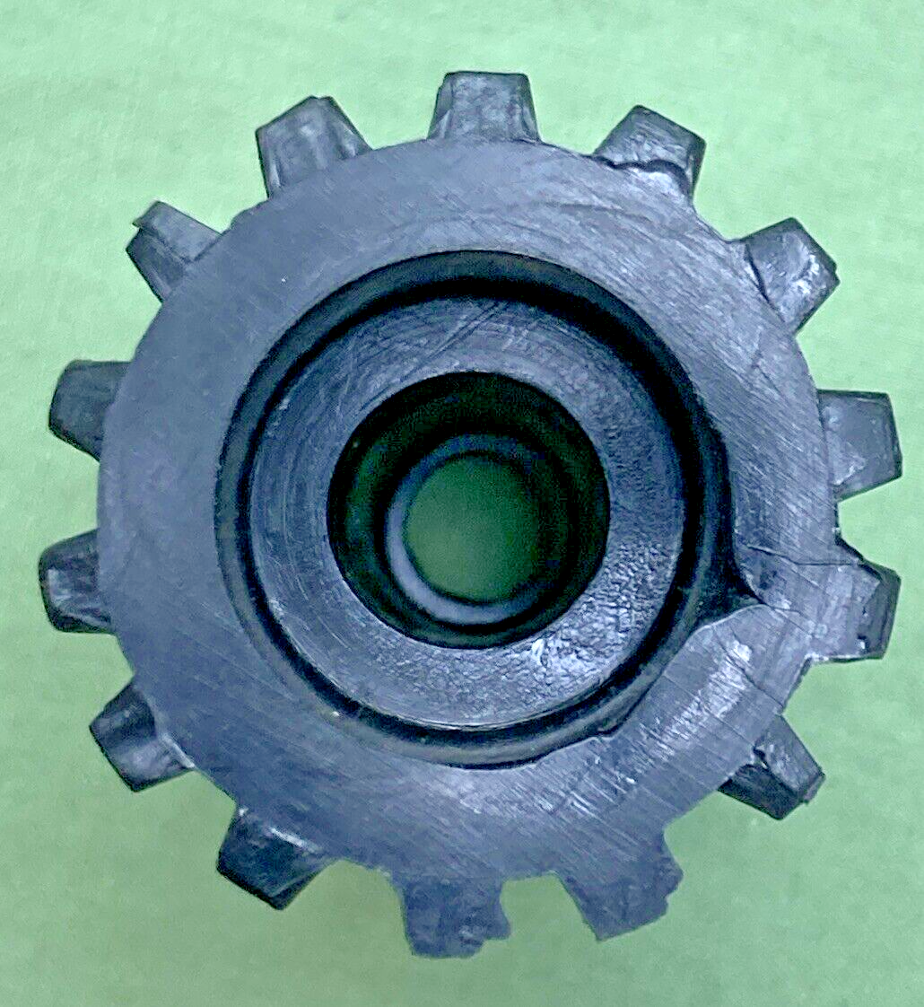 NEW GENUINE KAWASAKI 92076-023 RUBBER FOOTREST