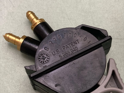 NEW GENUINE PACCAR 230914-07 Hi Valve & Decal Kit